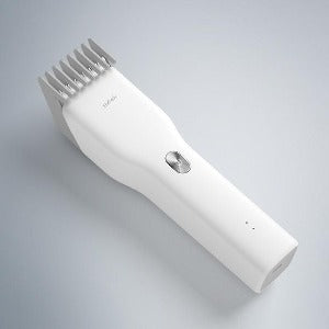Máquina elétrica em ABS com lâminas de Cerâmica, com carregamento USB, para cortar e aparar cabelo e barba