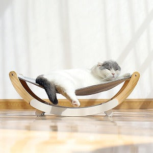 Cama e Espreguiçadeira em Madeira maciça para Gatos